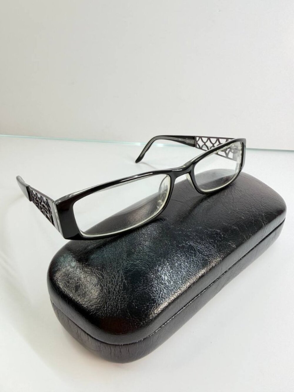 Oscar de la Renta OSL700 Designer Eyeglasses 53-16-135